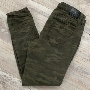 Lucky Brand Camouflage Ankle Pant Size 8/29